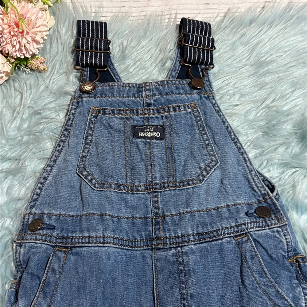 Oshkosh b’gosh Distressed Kids Cargo Overalls sz 4T